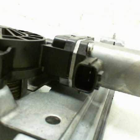 Leve vitre electrique avant droit RENAULT CLIO 4