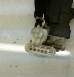 Serrure avant gauche ALFA ROMEO 147