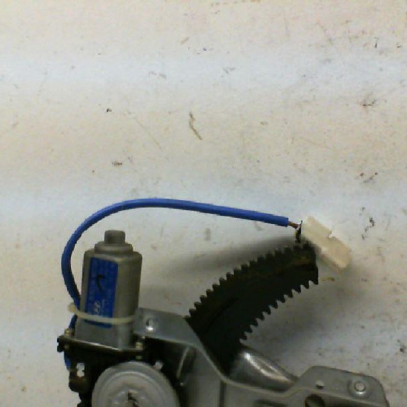 Leve vitre electrique avant droit HYUNDAI MATRIX