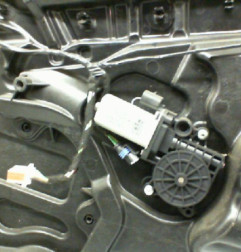 Leve vitre electrique avant droit LANCIA YPSILON 4