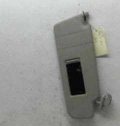 Pare soleil droit VOLKSWAGEN POLO 4 Photo n°1