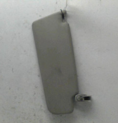 Pare soleil gauche VOLKSWAGEN POLO 4 Photo n°1