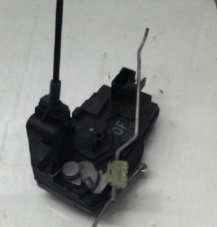 Serrure avant gauche OPEL ZAFIRA B Photo n°5