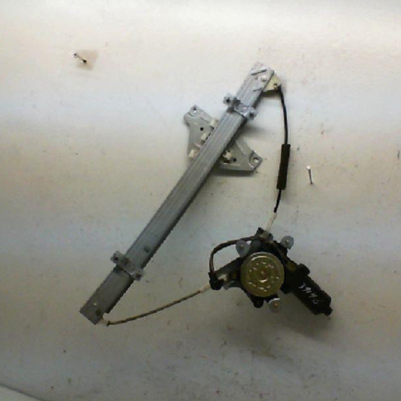 Leve vitre electrique arriere gauche DAEWOO NUBIRA 2