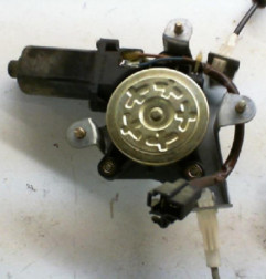 Leve vitre electrique arriere droit DAEWOO NUBIRA 2 Photo n°6