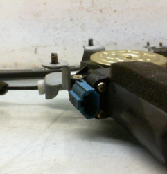 Leve vitre electrique avant droit DAEWOO NUBIRA 2 Photo n°1