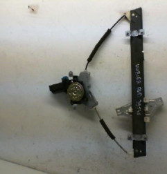 Leve vitre electrique avant droit DAEWOO NUBIRA 2 Photo n°4