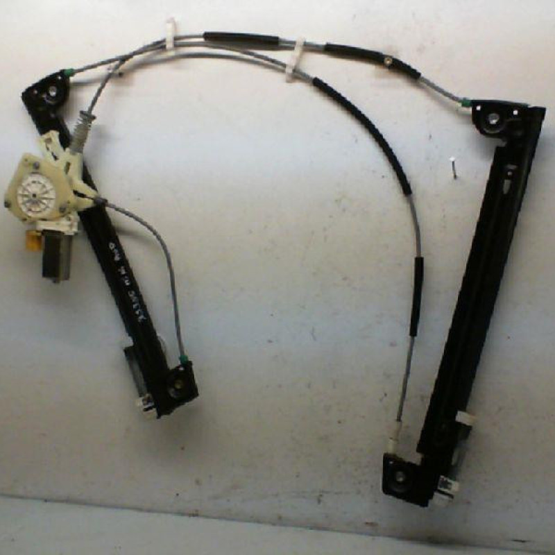 Leve vitre electrique avant droit MINI MINI 1 R52