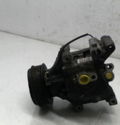 Compresseur clim TOYOTA COROLLA 10 Photo n°4