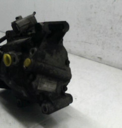 Compresseur clim TOYOTA COROLLA 10 Photo n°6