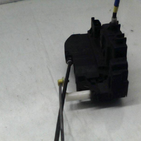 Serrure avant gauche NISSAN MICRA 3