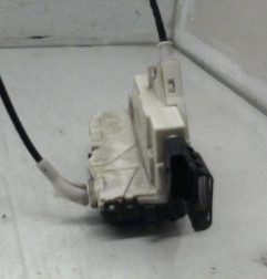 Serrure avant droit PEUGEOT 308 1