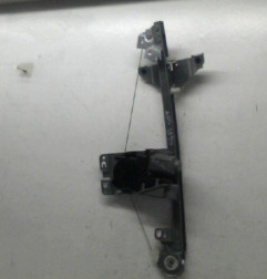 Leve vitre electrique arriere gauche PEUGEOT 307 Photo n°1