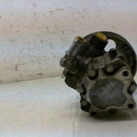 Pompe de direction PEUGEOT 807