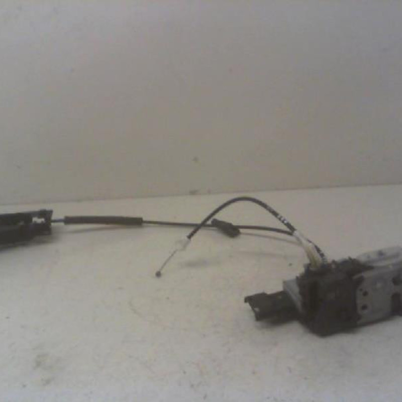 Serrure arriere gauche PEUGEOT 308 1