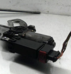 Leve vitre electrique avant droit PEUGEOT 406 Photo n°6