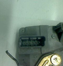 Serrure avant droit PEUGEOT 307