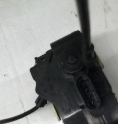 Serrure avant gauche RENAULT SCENIC 2 Photo n°3