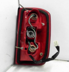 Feu arriere principal gauche (feux) TOYOTA RAV4 2 Photo n°3