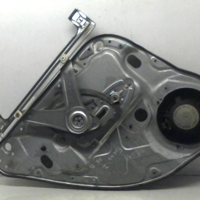 Leve vitre electrique arriere droit FORD FOCUS 2