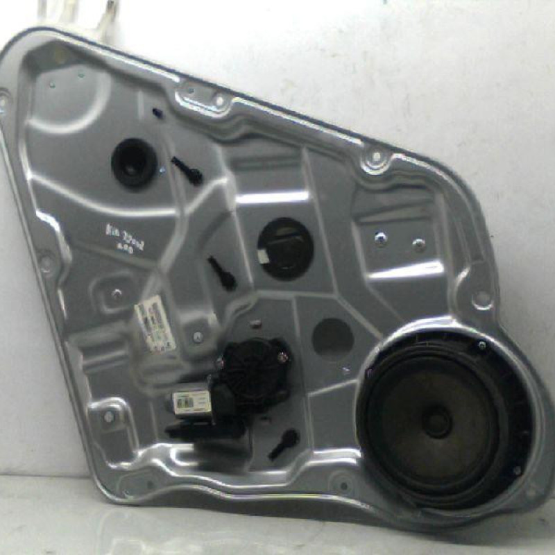 Leve vitre electrique arriere droit KIA CEE-D 1 SPORT WAGON