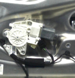 Leve vitre electrique avant droit MERCEDES CLASSE C 204 Photo n°6