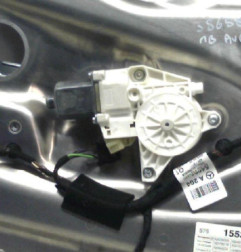 Leve vitre electrique avant gauche MERCEDES CLASSE C 204 Photo n°3