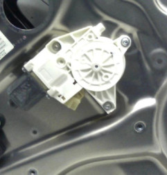 Leve vitre electrique arriere gauche MERCEDES CLASSE C 204 Photo n°6