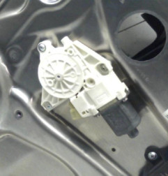 Leve vitre electrique arriere droit MERCEDES CLASSE C 204 Photo n°6