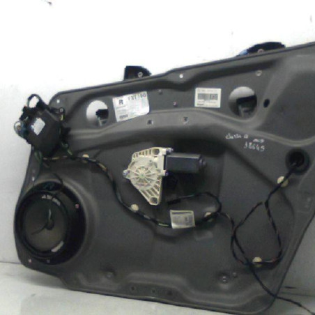 Leve vitre electrique avant droit MERCEDES CLASSE A 169 Photo n°1