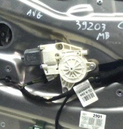 Leve vitre electrique avant gauche MERCEDES CLASSE C 204 Photo n°3