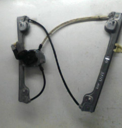 Leve vitre electrique avant droit PEUGEOT 1007 Photo n°1