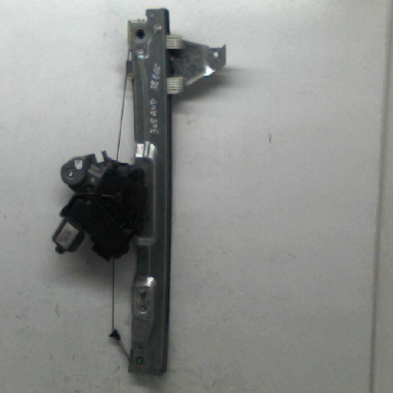 Leve vitre electrique avant droit PEUGEOT 308 1