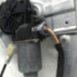 Leve vitre electrique avant gauche RENAULT CLIO 3