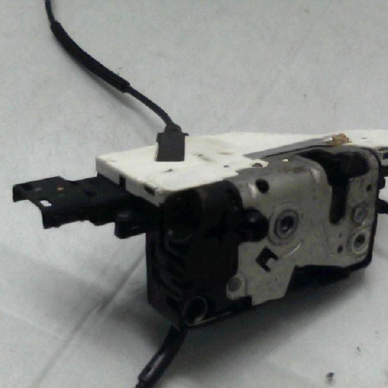 Serrure avant droit CITROEN C4 PICASSO 1