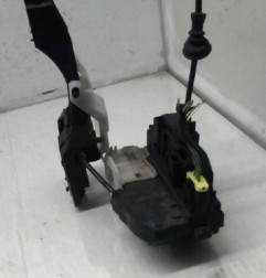 Serrure avant droit KIA CEE-D 1 SPORT WAGON