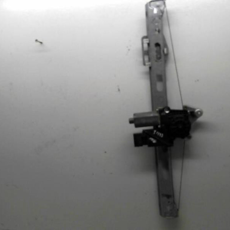 Leve vitre electrique avant gauche MERCEDES CLASSE A 168