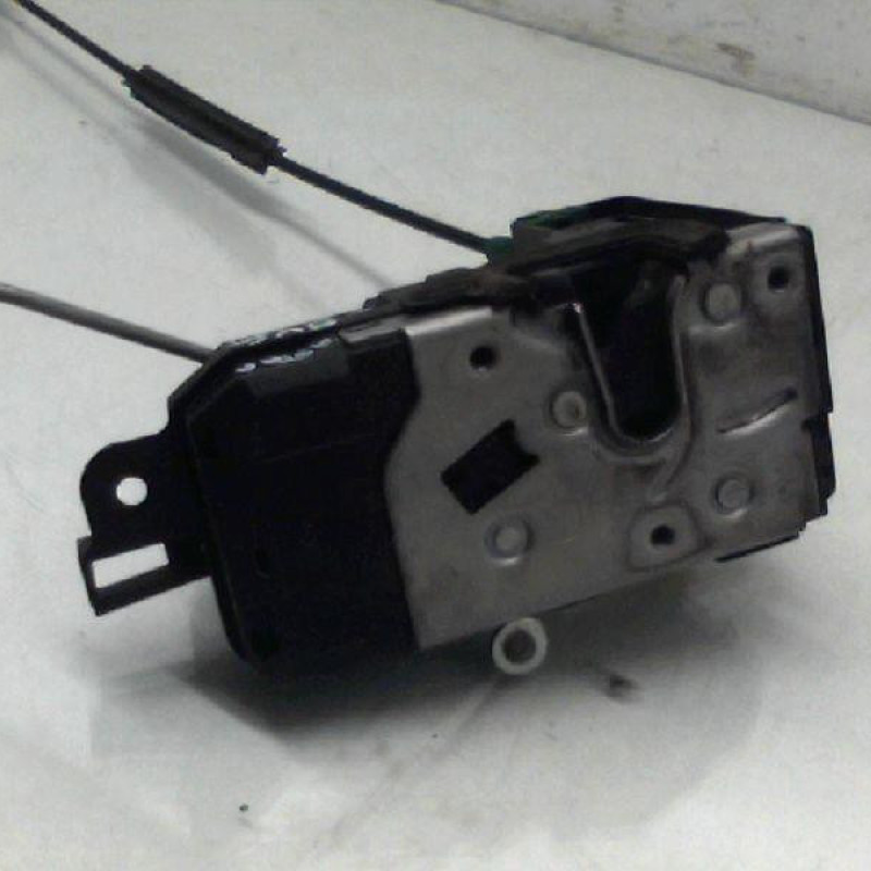 Serrure avant gauche OPEL ASTRA H