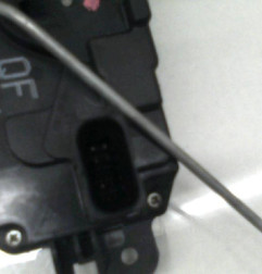 Serrure avant gauche OPEL ASTRA H Photo n°3