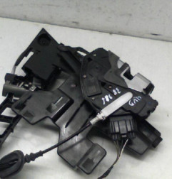 Serrure avant droit FORD FIESTA 6