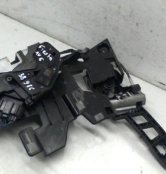 Serrure avant gauche FORD FIESTA 6