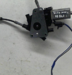 Leve vitre electrique avant gauche MERCEDES CLASSE V 638 Photo n°5