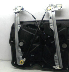 Leve vitre electrique avant droit NISSAN X-TRAIL 2 Photo n°1