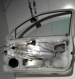 Porte avant droit OPEL CORSA C Photo n°6