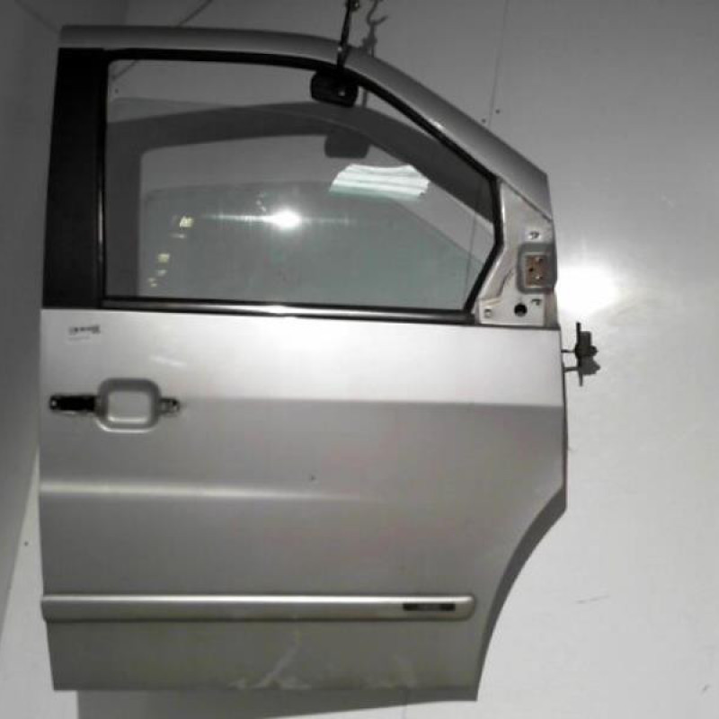 Porte avant droit MERCEDES CLASSE V 638
