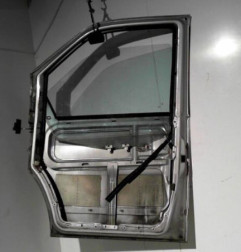 Porte avant droit MERCEDES CLASSE V 638 Photo n°3
