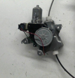 Leve vitre electrique arriere droit NISSAN X-TRAIL 2