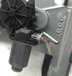 Leve vitre electrique avant gauche RENAULT CLIO 3 Photo n°6