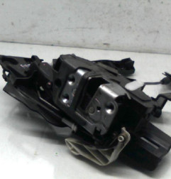 Serrure avant gauche FORD FIESTA 6 Photo n°1