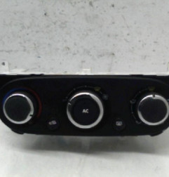 Commande chauffage RENAULT CLIO 4 Photo n°4